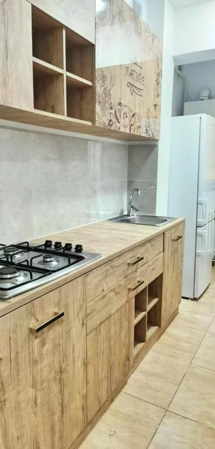 Central Apartament 2 Яссы Экстерьер фото